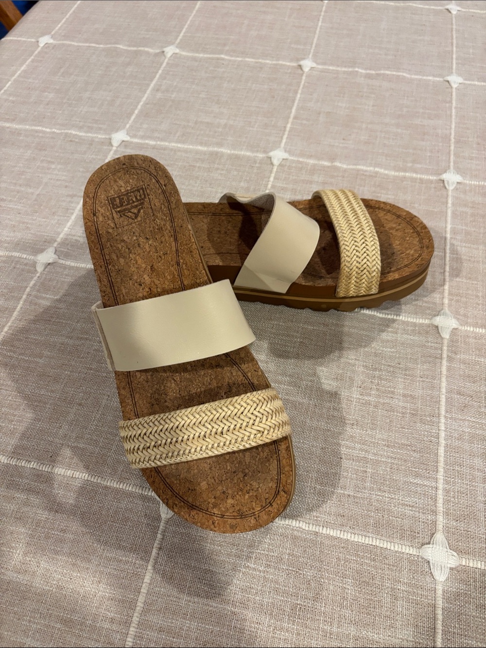 Reef Women's Cream Dual-Strap Slide Sandals